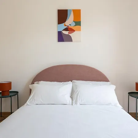 וילה San Mamolo - Seven Bedroom Liberty