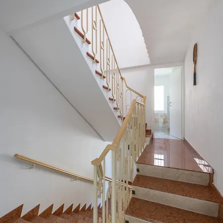 Willa San Mamolo - Seven Bedroom Liberty Bolonia